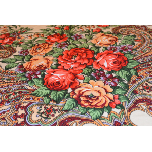 Хустка з народним орнаментом бежева 125*125 см. Photo 3